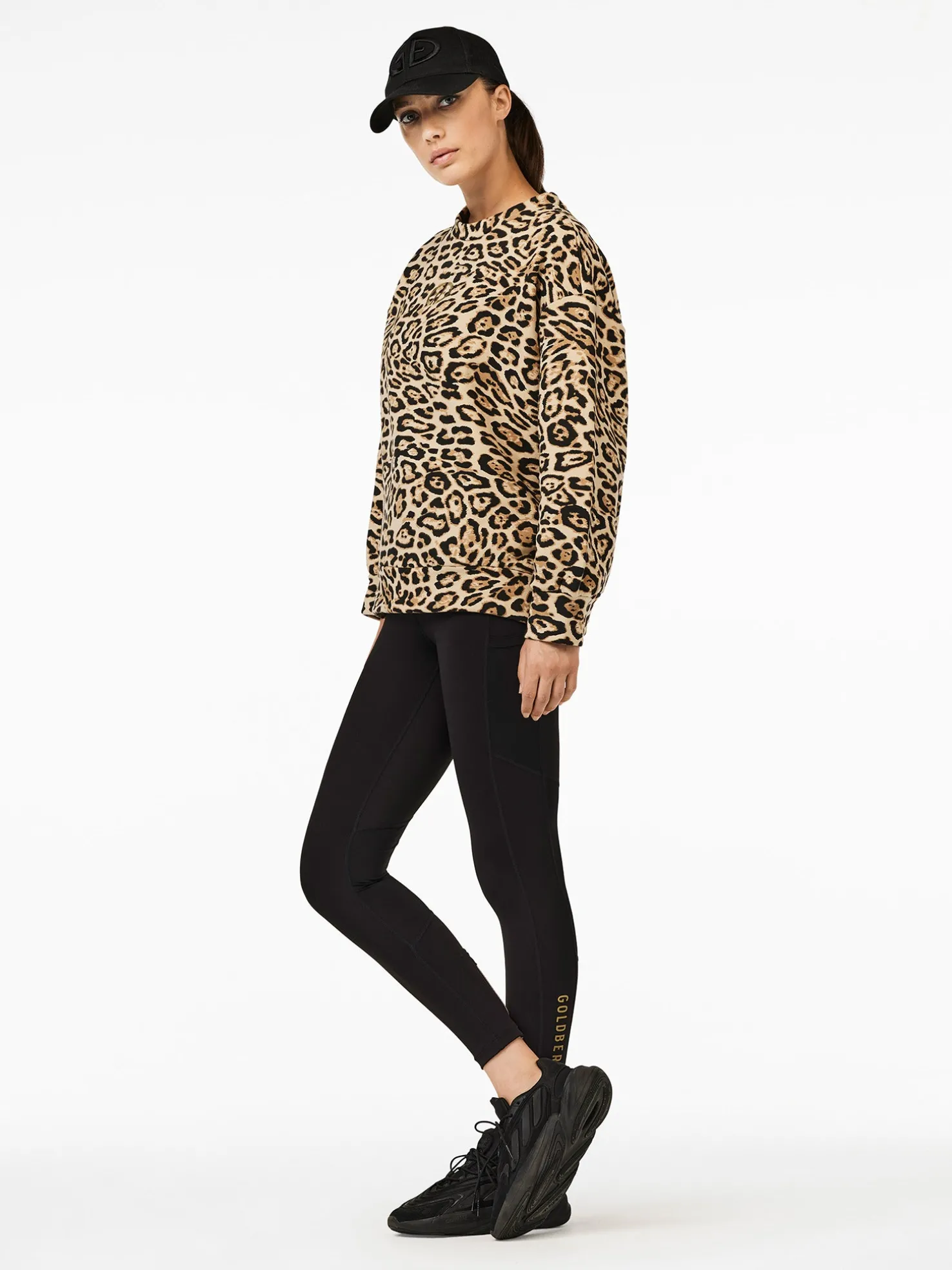 ALISTER Sweater