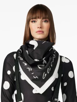 LA COURSE Scarf