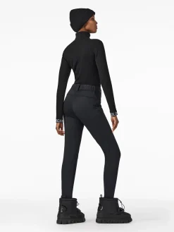 MIRA Long Sleeve Knit Sweater