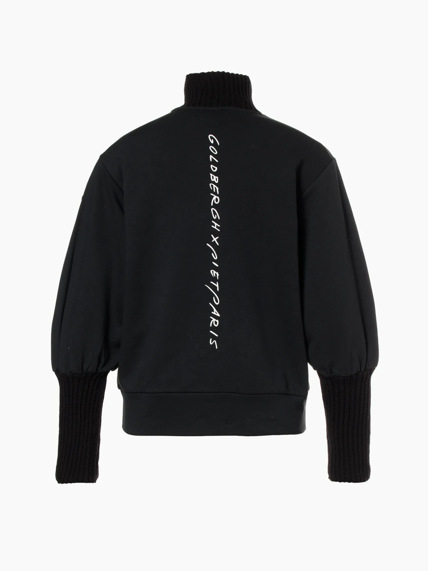 VOYAGE Turtle Neck Sweater